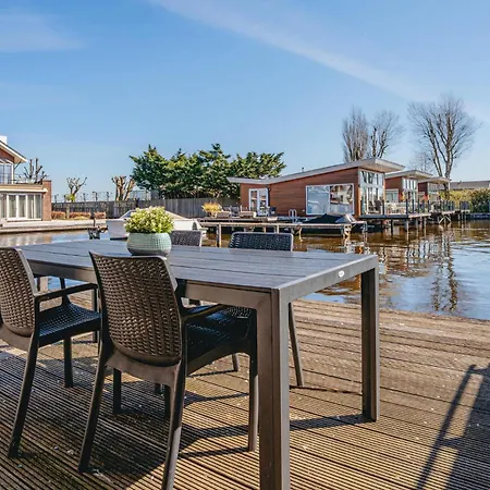 Pet Friendly In With House Sea View