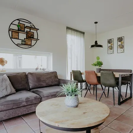 Pet Friendly In With House Sea View *